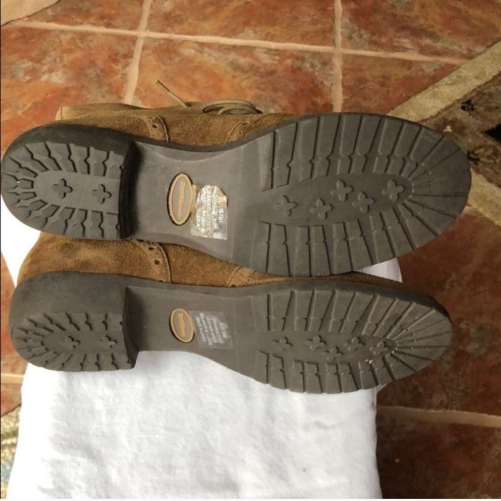 Rough Hewn Suede boots - Picture 2 of 2